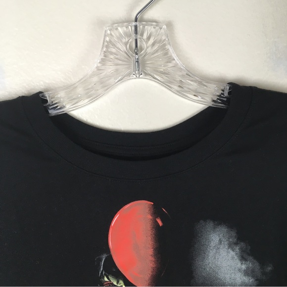 It Clown Movie Short Sleeve Cropped You’ll Float Too Tee in Black - Picture 4 of 7